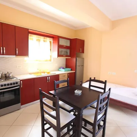 Appartement Jakupi Saranda